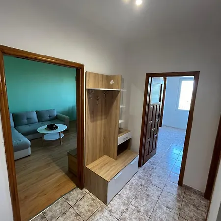 Apartment Happy Holiday 3 *